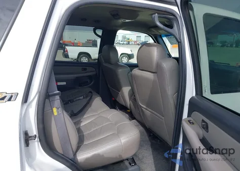 2002 Chevrolet Tahoe Z71 z USA, uszkodzony, nr VIN 1GNEK13Z32R191404